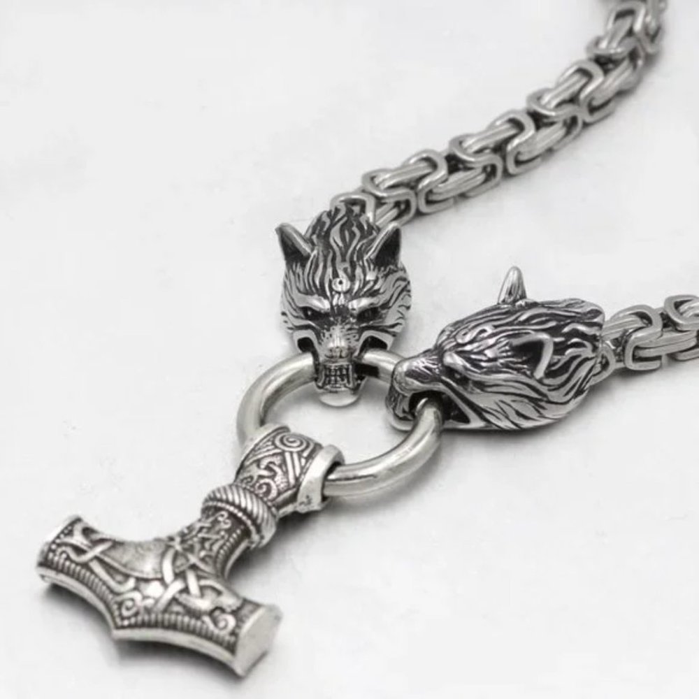New Stainless Steel Nordic Viking Wolf Head Necklace - Picture 3 of 8